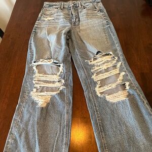 American Eagle Curvy super high rise jeans- size 6 extra short